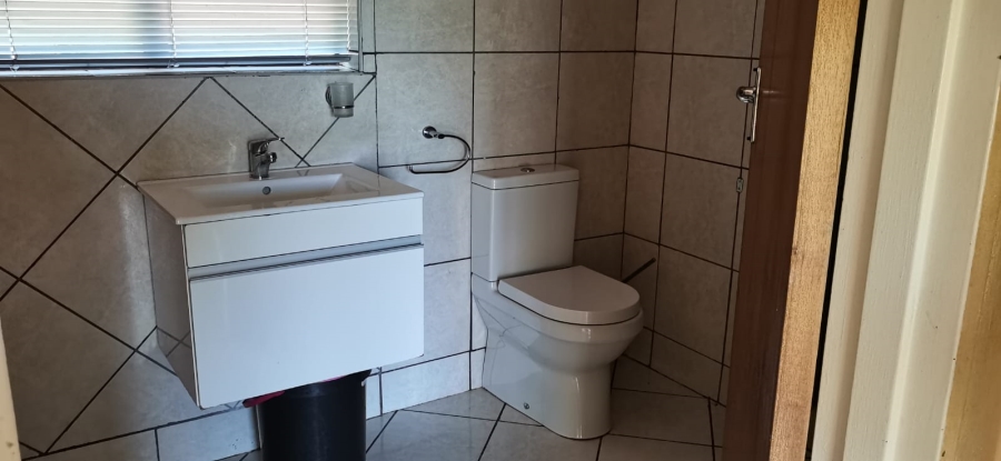 To Let 3 Bedroom Property for Rent in Riebeeckstad Free State